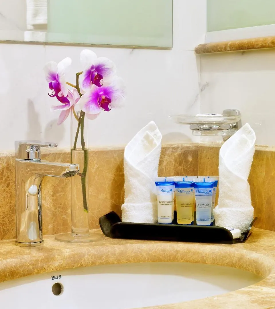 Tulip Inn Al Daar Rawafid Medina Hotel