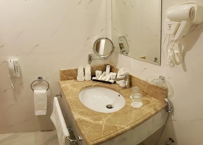 Hotel Tulip Inn Al Daar Rawafid Medina